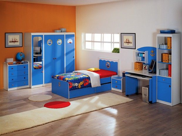 Diversi stili di decorazione di una stanza per bambini per un ragazzo