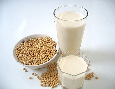 Il latte di soia è molto dannoso per i denti