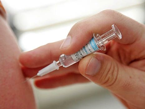 Nuovo vaccino contro il cancro prolunga la vita